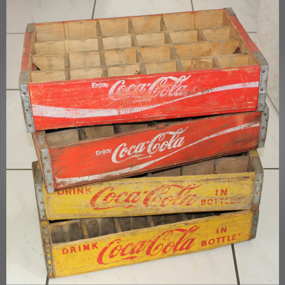 Coca-Cola-Holzharassen