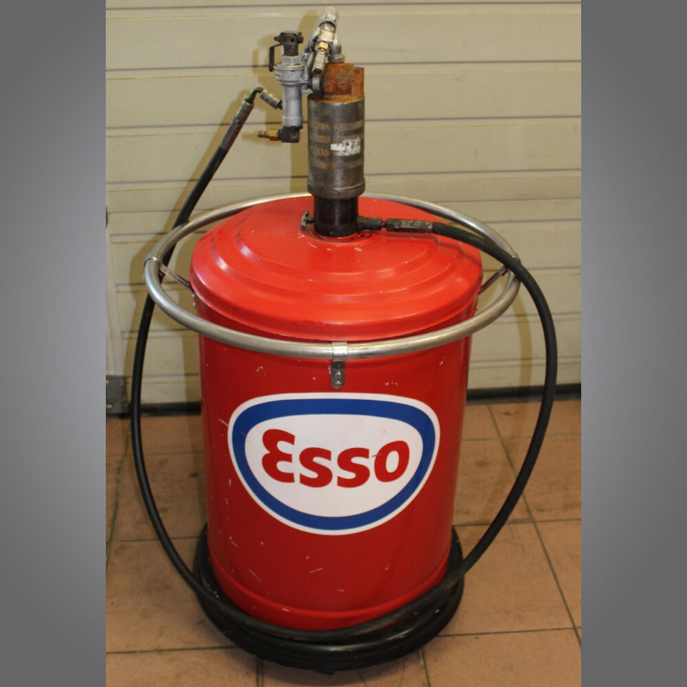 Esso-Tecamelit-Fett-Presse
