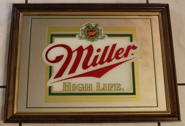 Pubspiegel Miller High Life beer