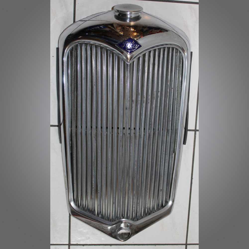 Riley-Auto-Kühlergrill