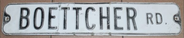 Boettcher Rd Streetsign