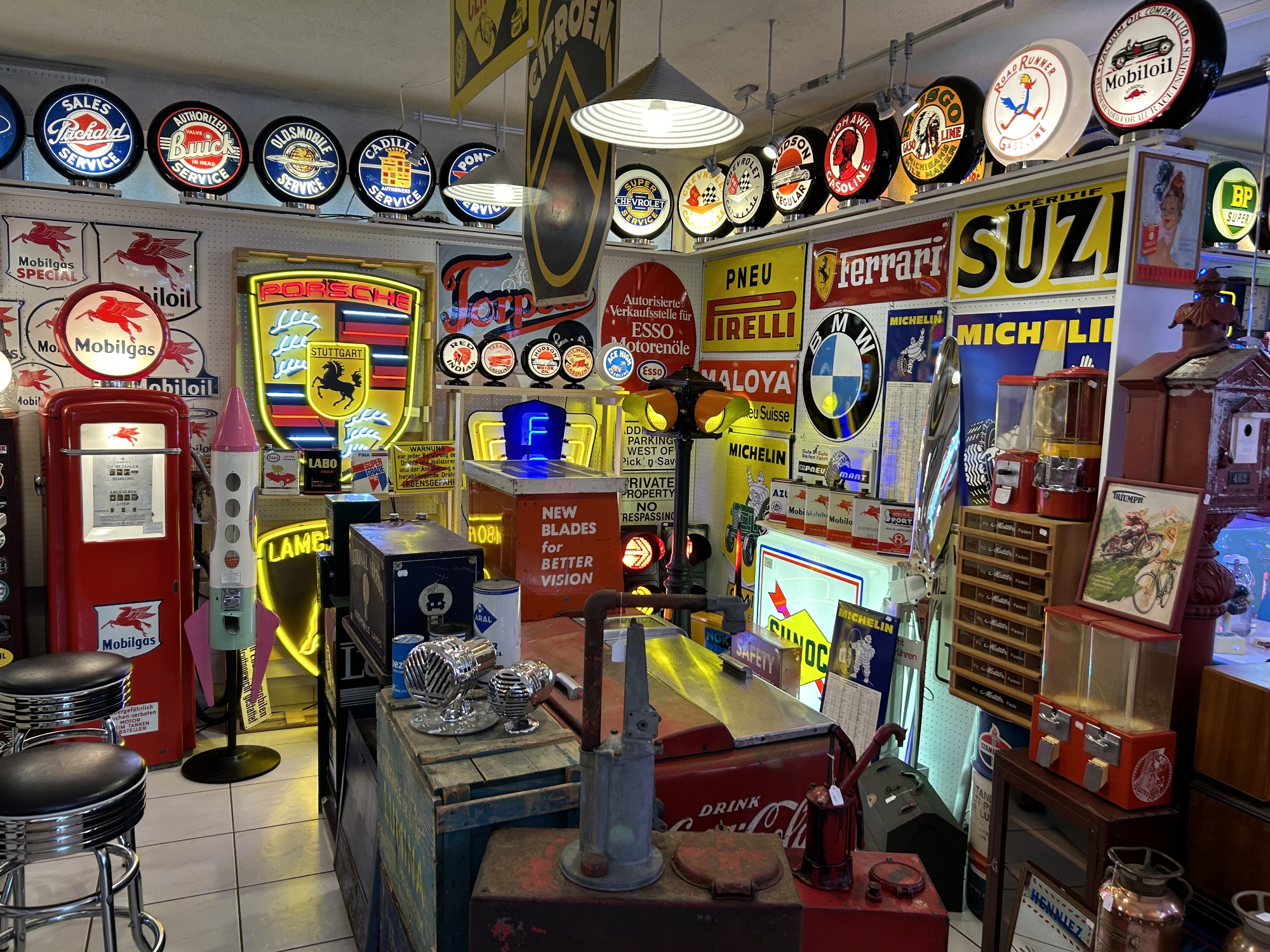 ShowroomAugust2025-1