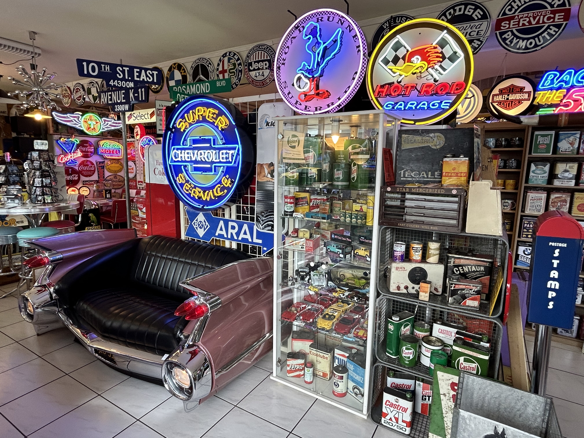 ShowroomAugust2025-11