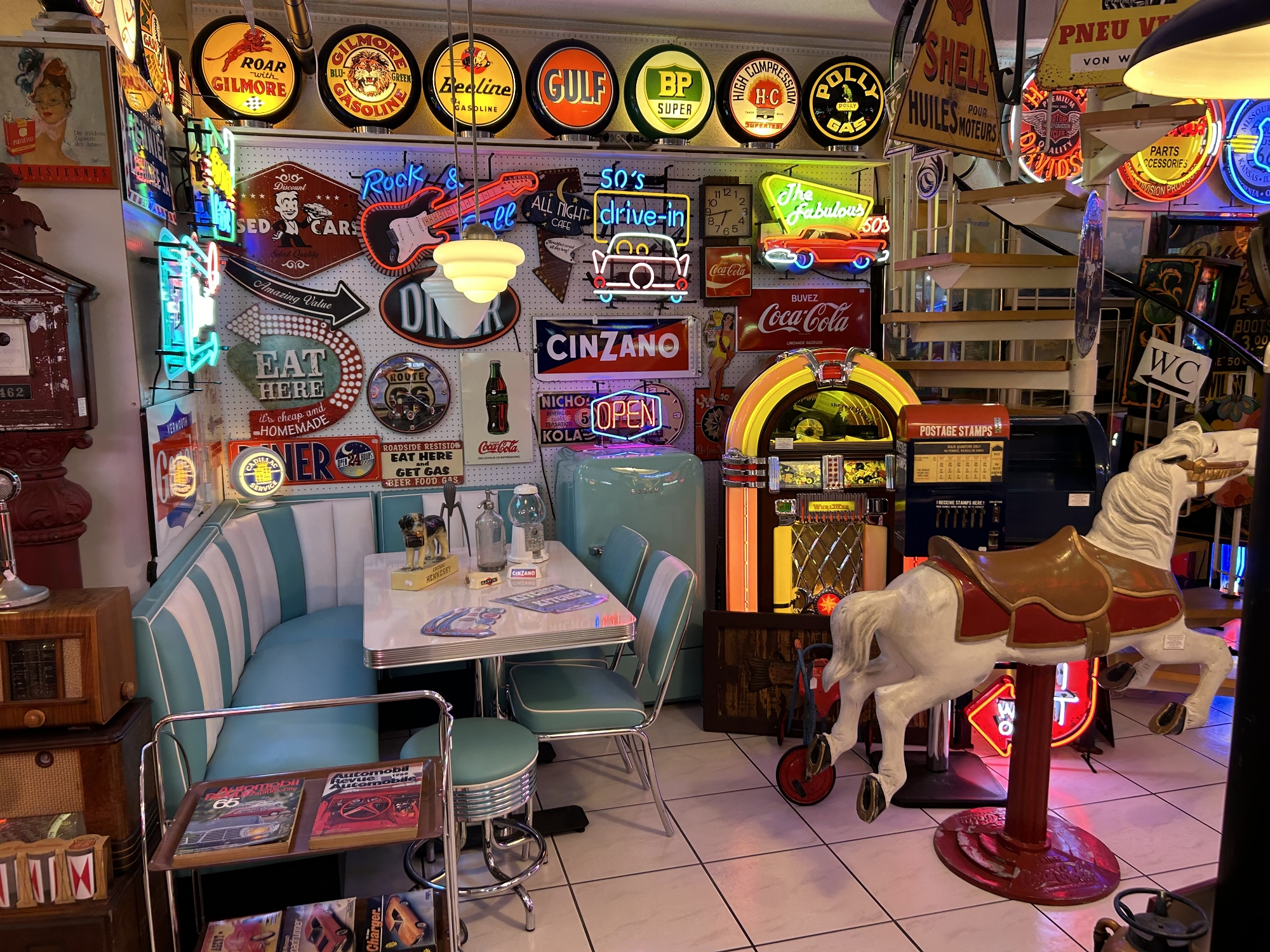 ShowroomAugust2025-3