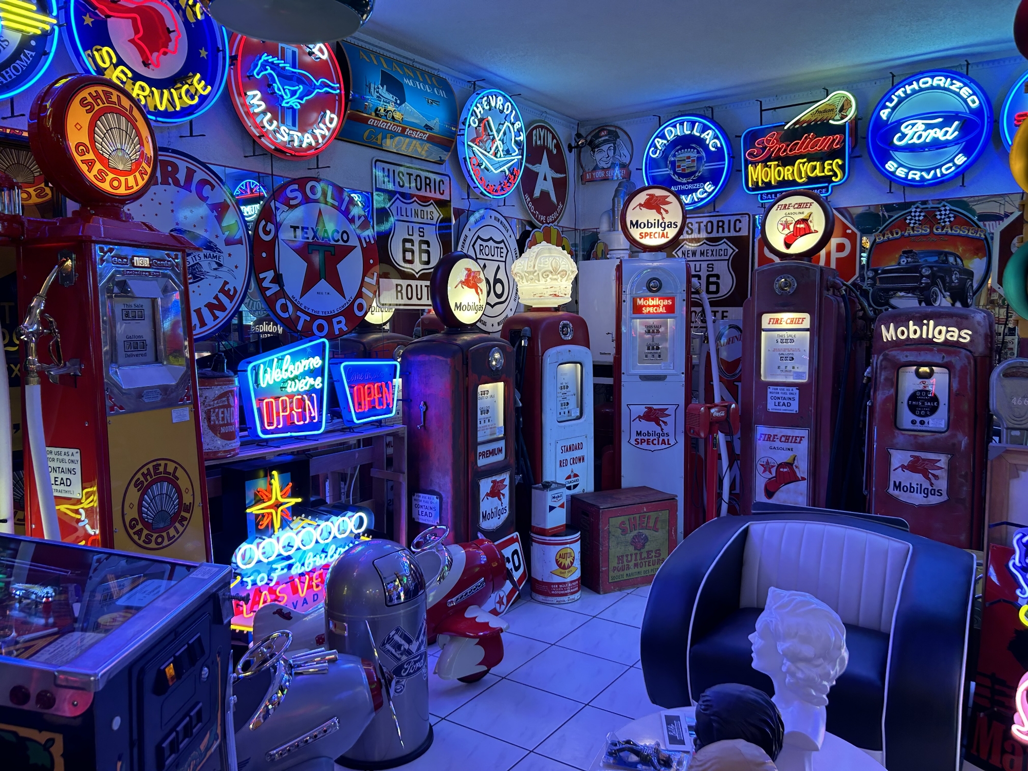 ShowroomAugust2025-6