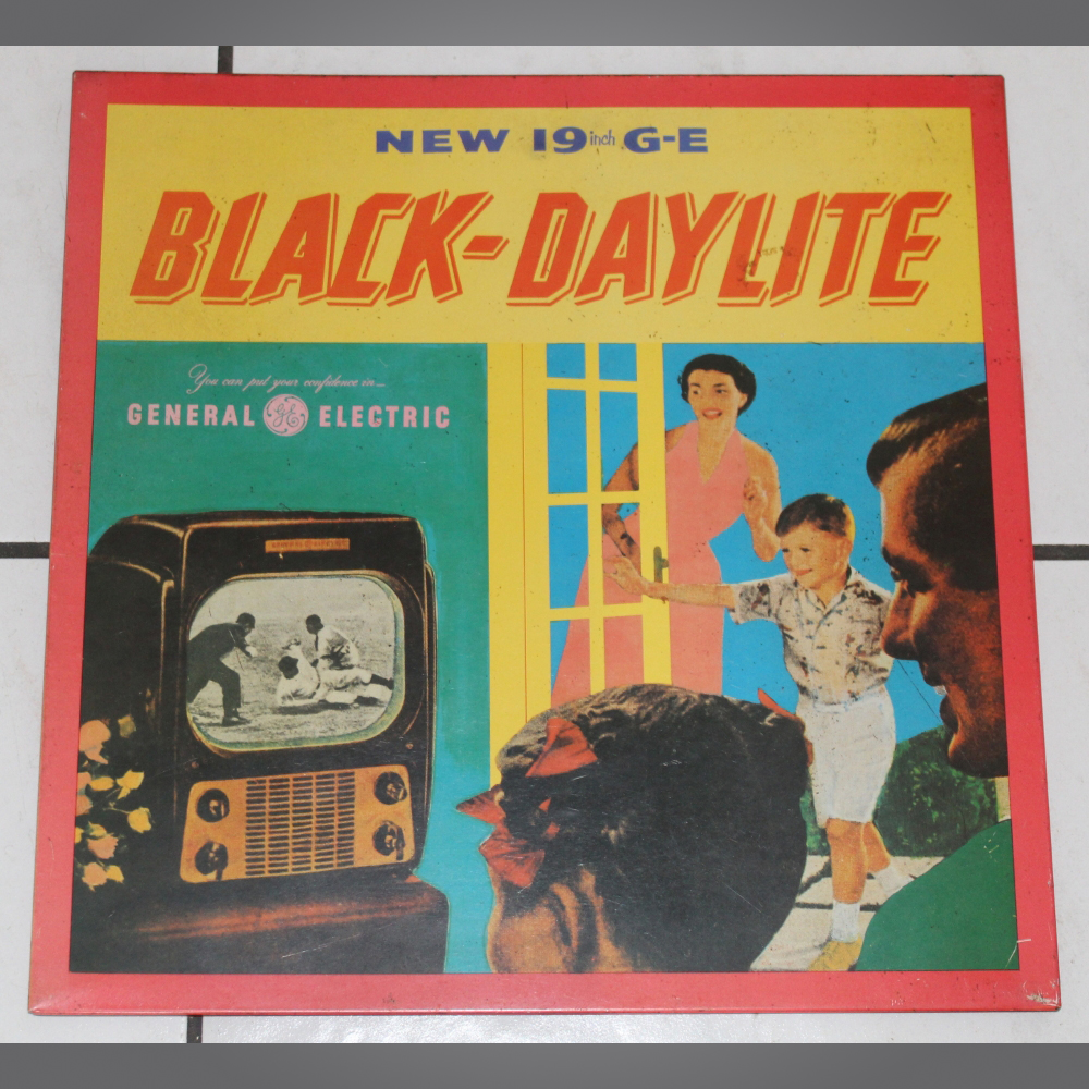 Karton-Reklame-Black-Daylite