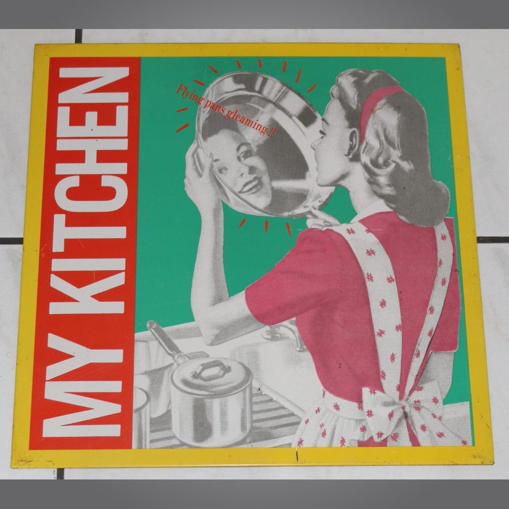 Karton-Reklame-My-Kitchen